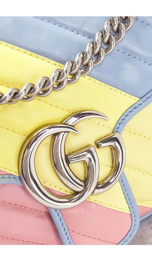 Gucci GG Marmont Shoulder Bag in - FWRD Renew - Modalova