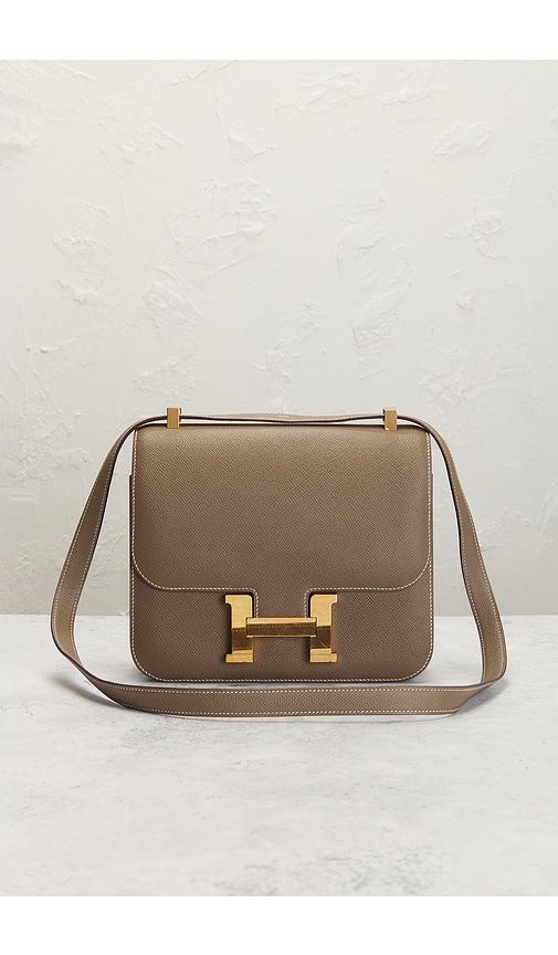 Hermes Epsom Constance 24 Shoulder Bag in Brown - FWRD Renew - Modalova