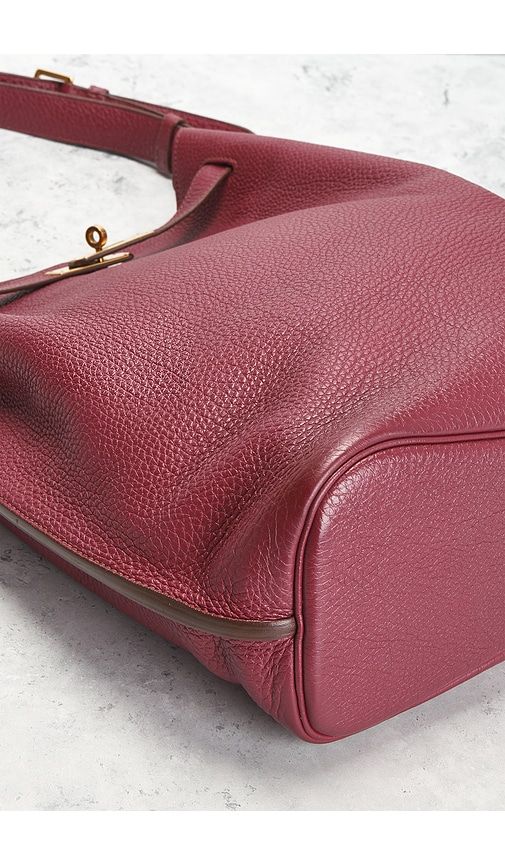 Hermes Togo So Kelly 26 Shoulder Bag in - FWRD Renew - Modalova