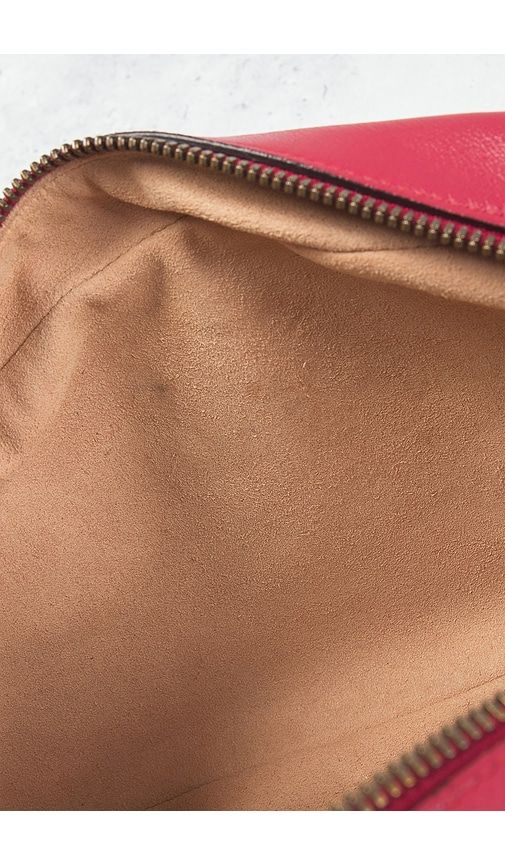 Gucci GG Marmont Shoulder Bag in - FWRD Renew - Modalova