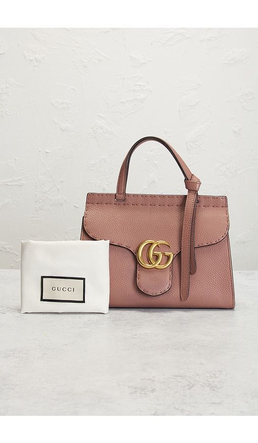 Gucci Mini GG Marmont Shoulder Bag in - FWRD Renew - Modalova