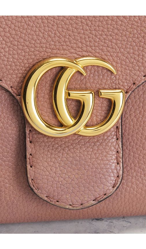Gucci Mini GG Marmont Shoulder Bag in - FWRD Renew - Modalova