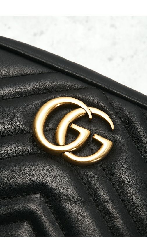 Gucci Mini GG Marmont Shoulder Bag in - FWRD Renew - Modalova