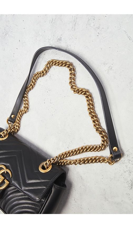 Gucci Mini GG Marmont Shoulder Bag in - FWRD Renew - Modalova