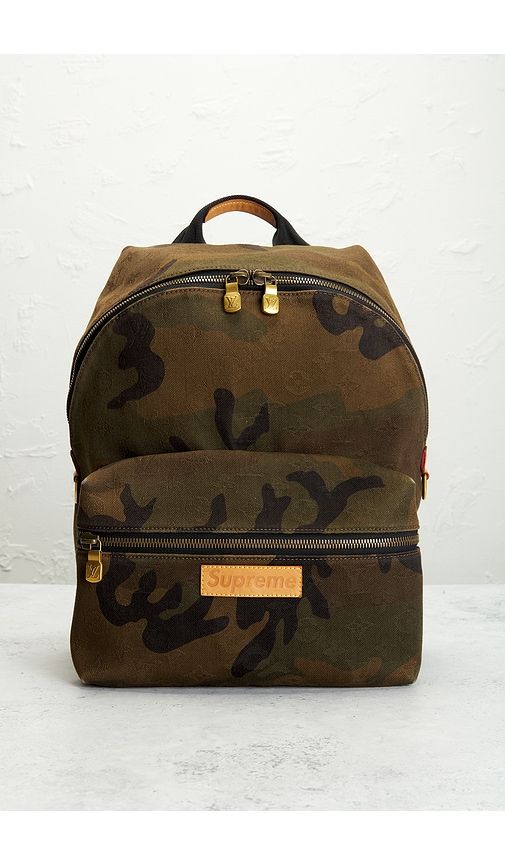 Louis Vuitton X Supreme Apollo Backpack in - FWRD Renew - Modalova