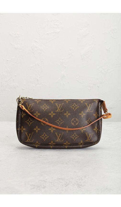 Louis Vuitton Monogram Pochette Accessoires Shoulder Bag in - FWRD Renew - Modalova
