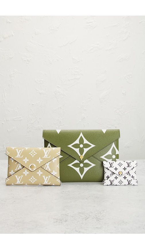 Louis Vuitton Monogram Giant Kirigami Pochette Set in Green - FWRD Renew - Modalova