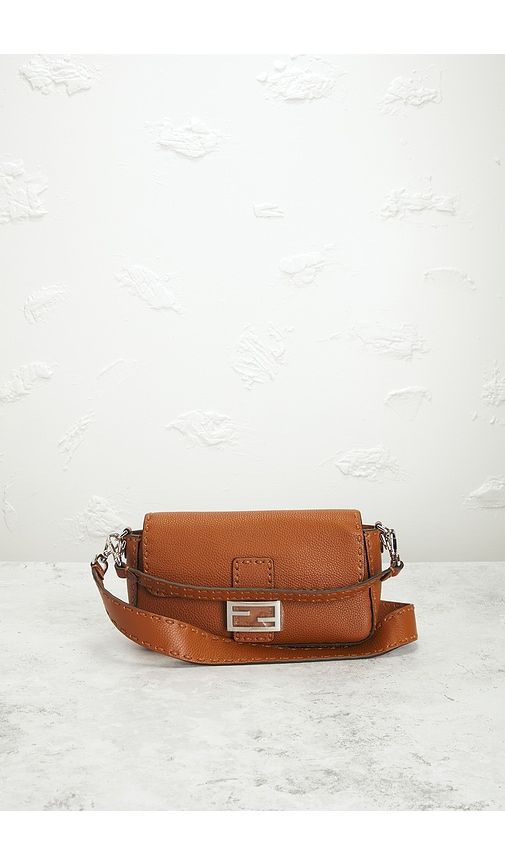 Fendi Baguette Shoulder Bag in - FWRD Renew - Modalova