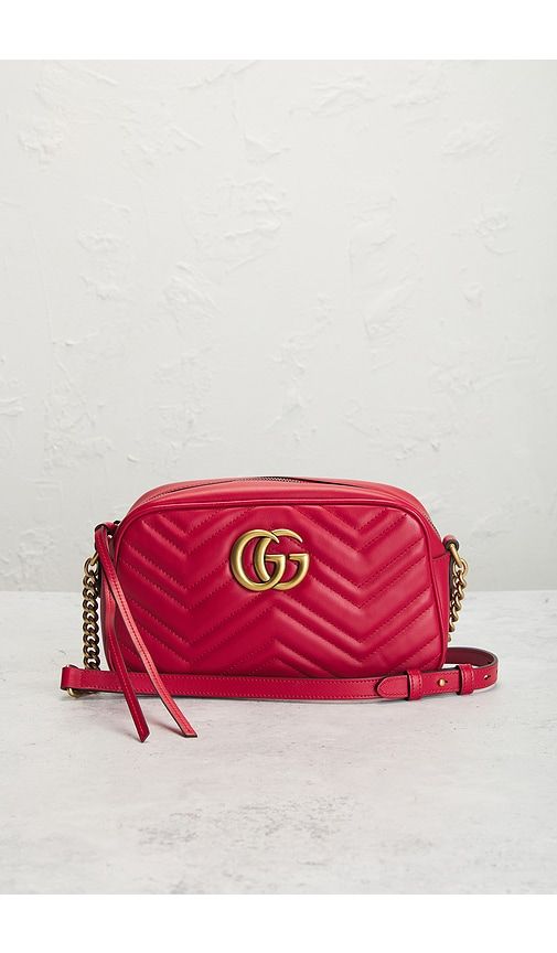 Gucci Mini GG Marmont Shoulder Bag in - FWRD Renew - Modalova