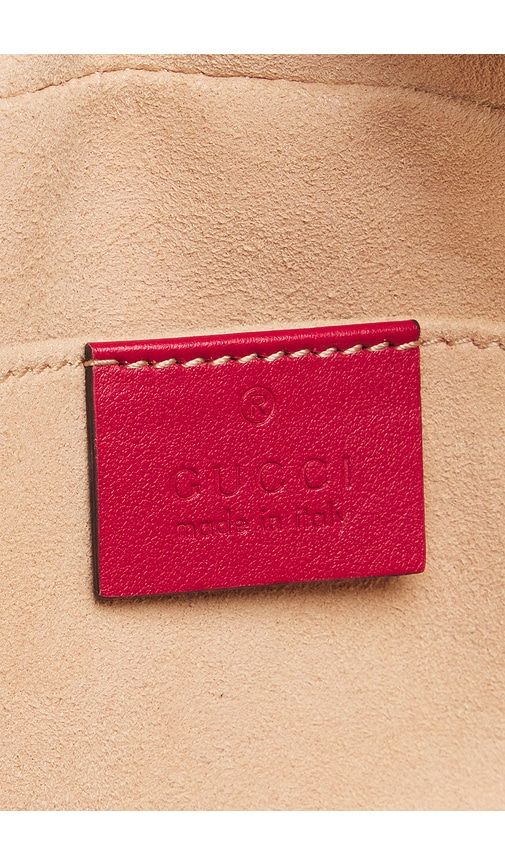 Gucci Mini GG Marmont Shoulder Bag in - FWRD Renew - Modalova