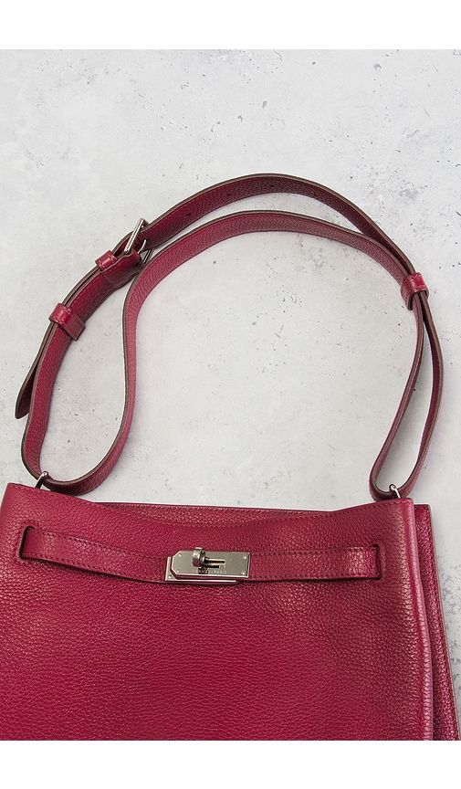 Hermes Togo So Kelly 26 Shoulder Bag in - FWRD Renew - Modalova