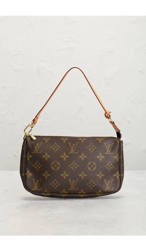 Louis Vuitton Monogram Pochette Accessoires Shoulder Bag in - FWRD Renew - Modalova