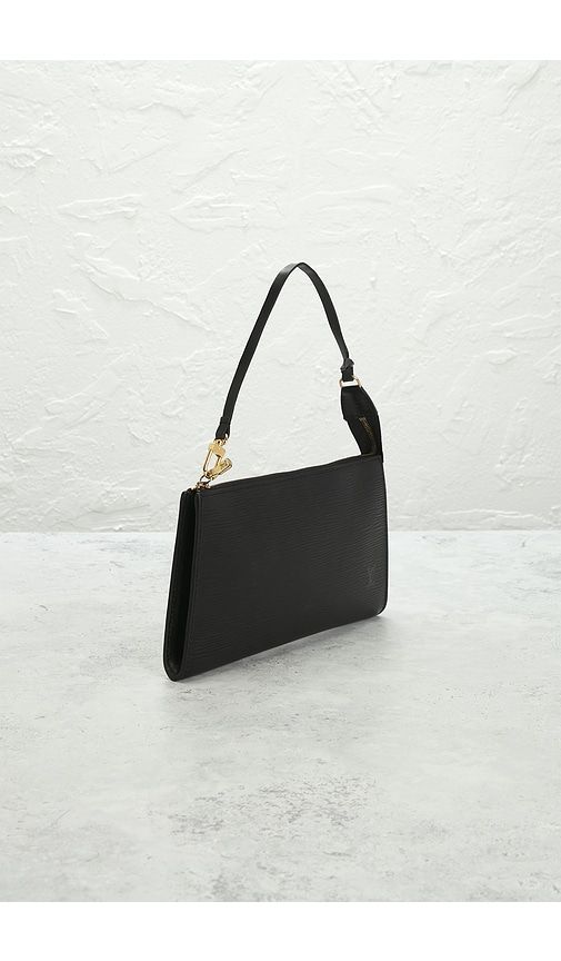 Louis Vuitton Epi Pochette Accessoires 24 Shoulder Bag in - FWRD Renew - Modalova