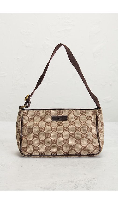 Gucci Pochette Shoulder Bag in - FWRD Renew - Modalova