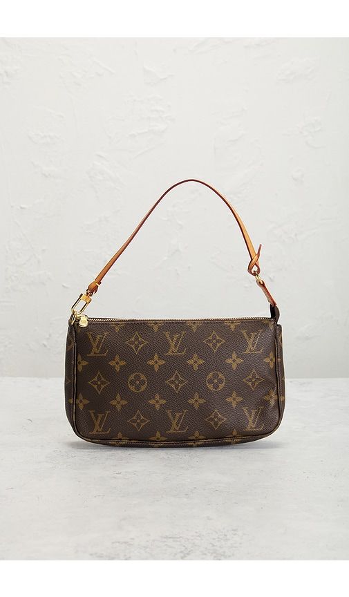 Louis Vuitton Monogram Pochette Accessoires Shoulder Bag in - FWRD Renew - Modalova