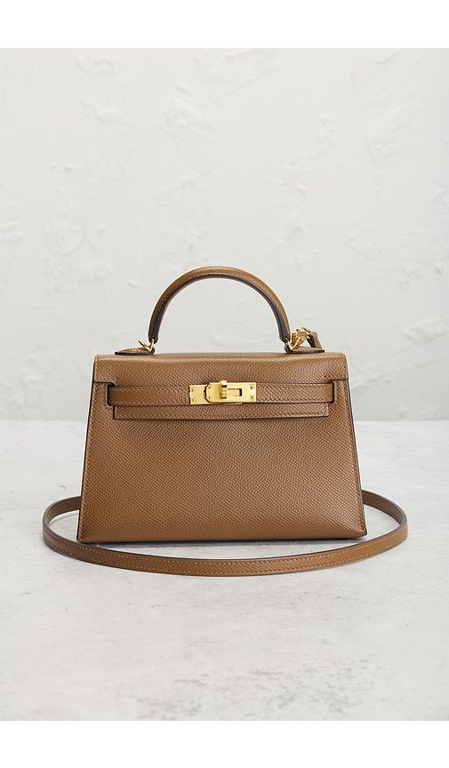Hermes Epsom Kelly 20 Handbag in Brown - FWRD Renew - Modalova