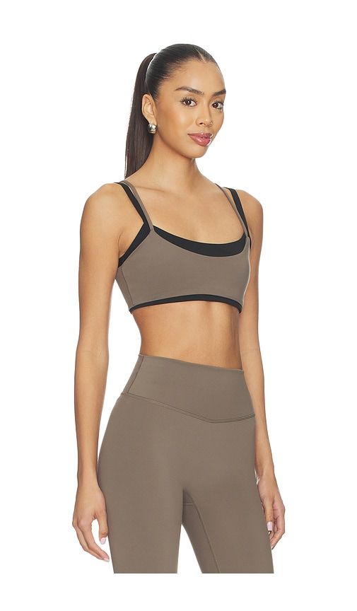 Layered Sports Bra in Taupe,Black. - size M (also in S, XS) - FORM - Modalova