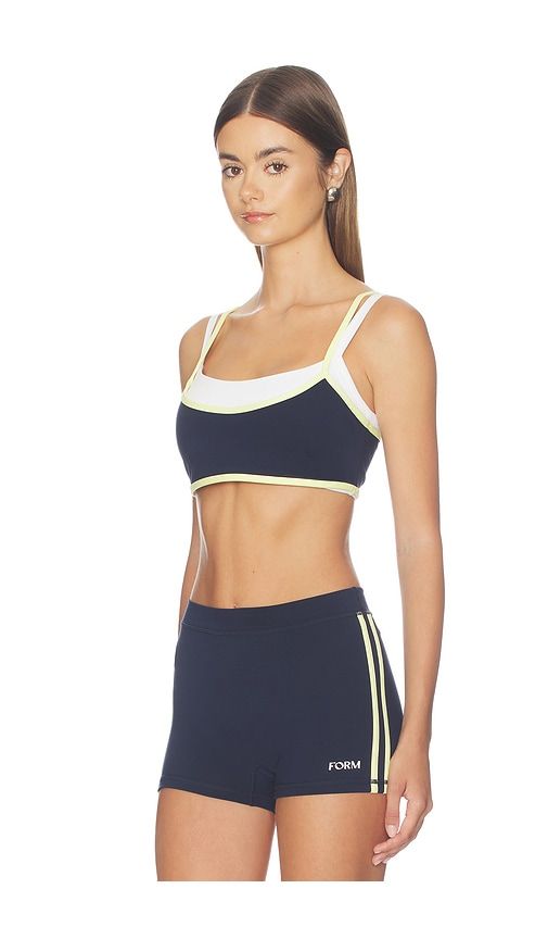 Contrast Layered Sports Bra in . - size L (also in M, S) - FORM - Modalova