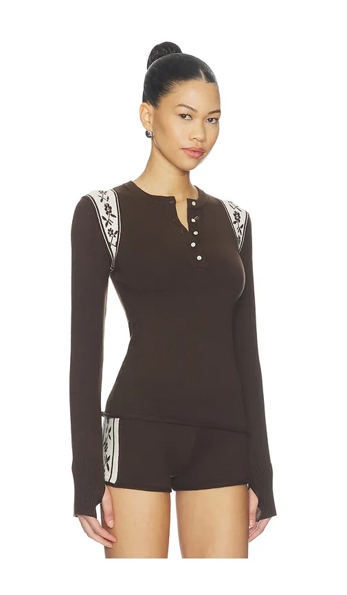 Darling Cloud Knit Long Sleeve Henley Top in Chocolate. - size L (also in M, S, XL, XS, XXS) - Frankies Bikinis - Modalova