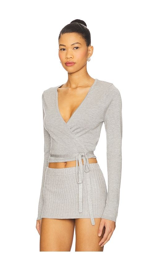 Whisper Knit Wrap Top in Grey. - size L (also in XL) - Frankies Bikinis - Modalova
