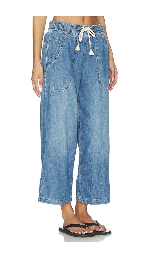 X We The Free Easy Peasy Pull On Jean in Blue. - size M (also in S, XL) - Free People - Modalova