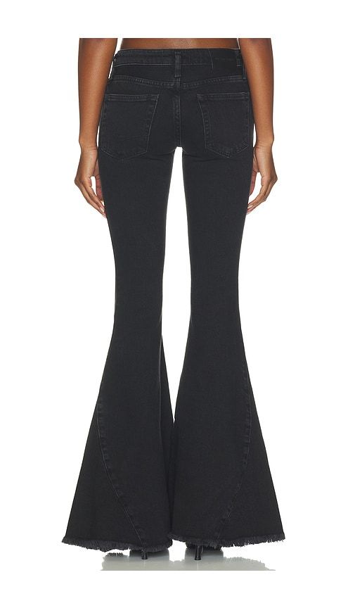 JEANS MIT SCHLAG EMRE in -. Größe 24. Also in 25, 26, 27, 28, 29, 30 - Free People - Modalova