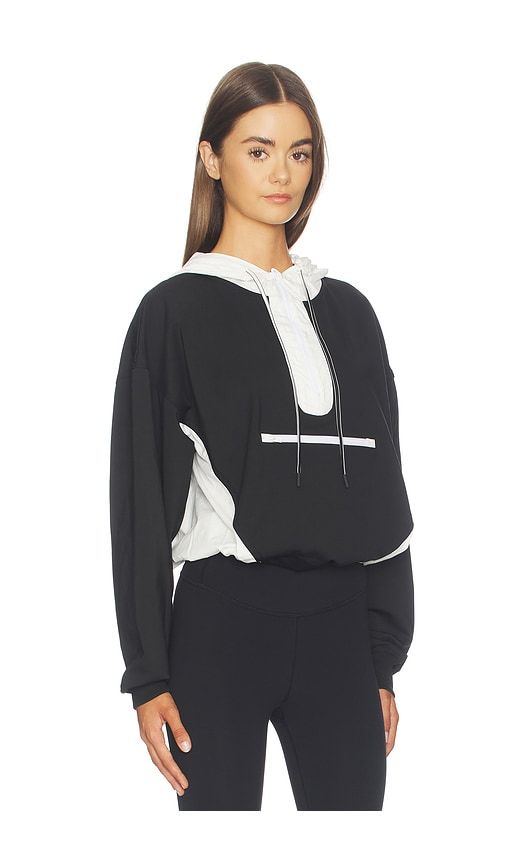 X FP Movement Out Back Layer Jacket in & . - size L (also in M, S, XL, XS) - Free People - Modalova