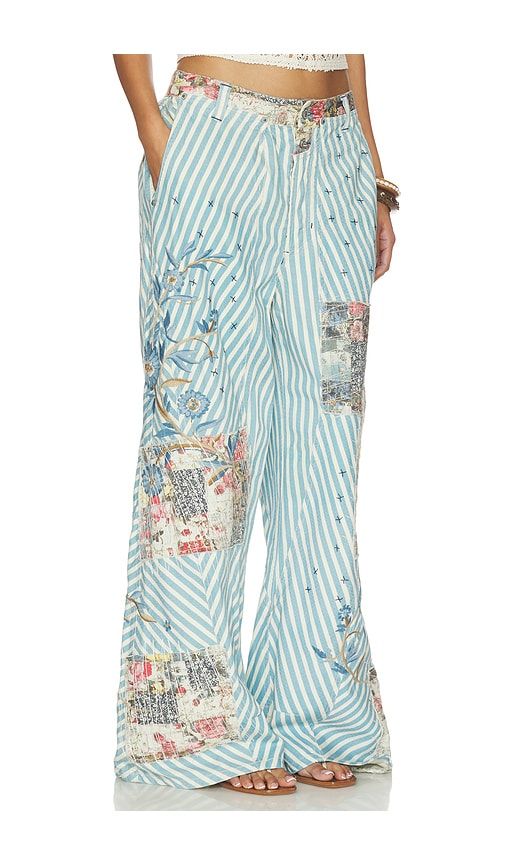 X We The Free Runyon Patched Pant in Blue. - size 6 (also in 8) - Free People - Modalova