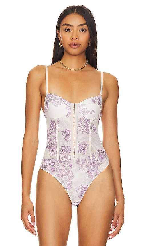 X Intimately FP Night Rhythm Bodysuit in Ivory. - size L (also in XL) - Free People - Modalova