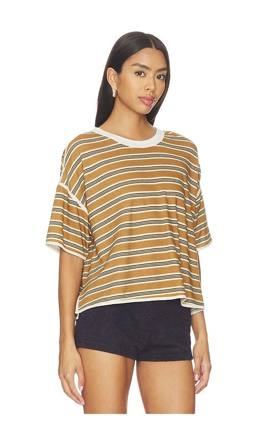Clean Rugby Tee in Mustard. - size L (also in M, S, XS) - Free People - Modalova