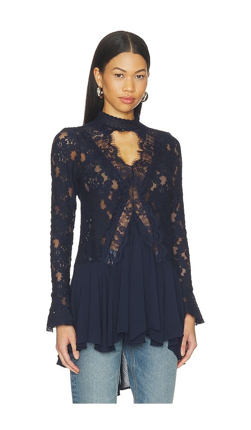 First Crush Lace Tunic in Blue. - size M (also in S, XS) - Free People - Modalova