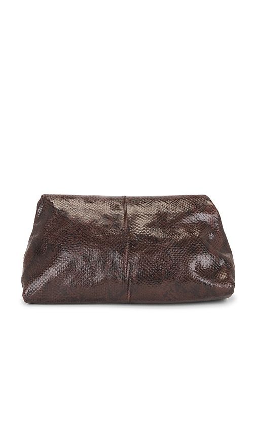 Flattered Clay Clutch in Brown - Flattered - Modalova