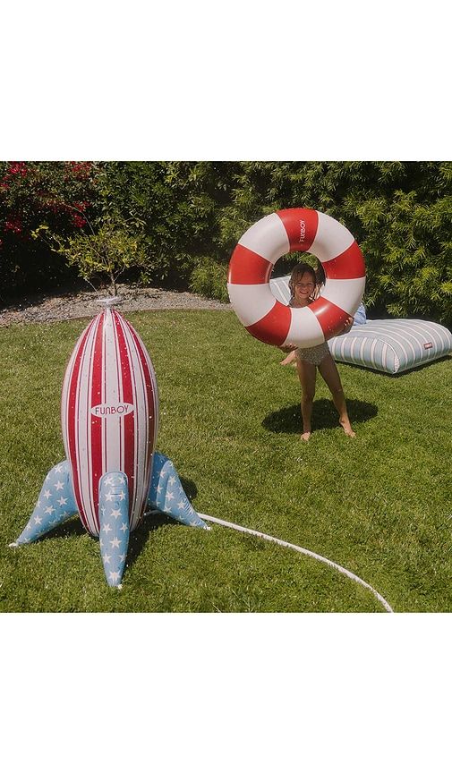FUNBOY Rocketship Sprinkler in Red - FUNBOY - Modalova