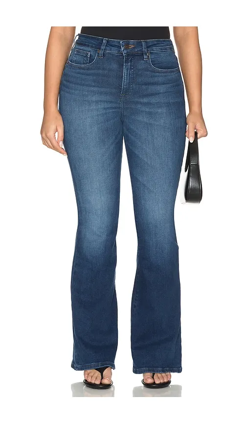 Soft Tech Mid Flare in Blue. - size 0 (also in 10, 12, 14, 16, 18, 2, 20, 4, 6, 8) - Good American - Modalova