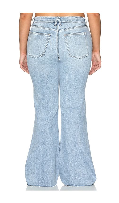 Vintage Low Rise Relaxed Flare Jeans in . Size 10. Also in 14, 2, 4, 6, 8 - Good American - Modalova