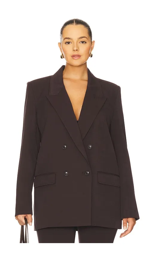 Essential Suiting Oversized Blazer in Chocolate. - size M (also in XXXXL/4X) - Good American - Modalova