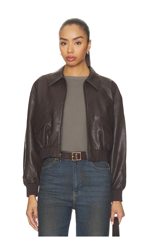 The Better Than Leather Cropped Jacket in Brown. - size L (also in M, S, XL, XS) - Good American - Modalova