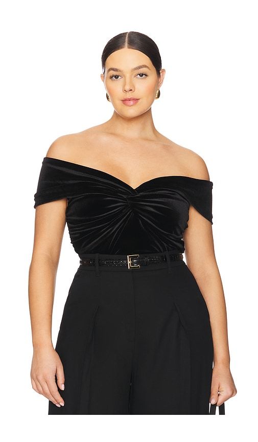 Velvet Off Shoulder Top in Black. - size 2X (also in 5X) - Good American - Modalova