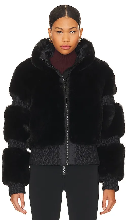 Furry Ski Jacket in . - size 38 (also in 40) - Goldbergh - Modalova