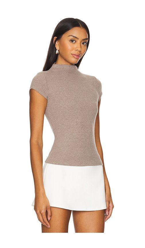 Gem Cap Sleeve Top in Taupe. - size L (also in M, XL, XS) - Geel - Modalova