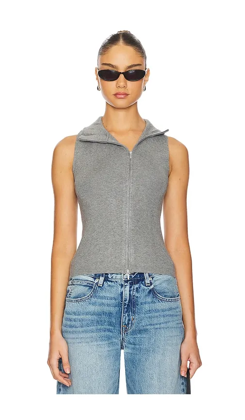 Double Zip Vest in Grey. - size L (also in M, XL, XS) - Geel - Modalova