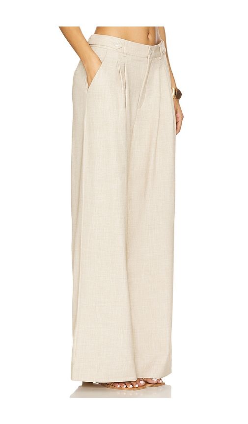 Decy High Waisted Pants in Beige. - size 36 (also in 38) - Gestuz - Modalova