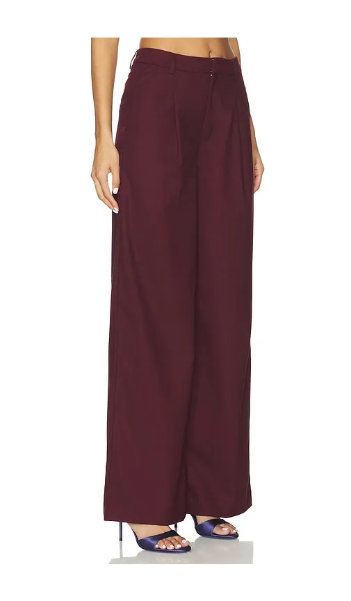 Paula Midwaist Pants in Burgundy. - size 32 (also in 38) - Gestuz - Modalova