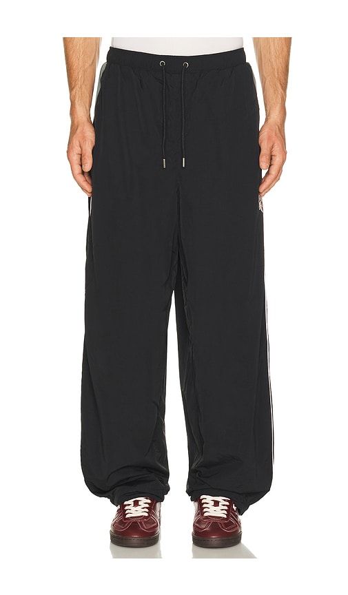 Embroidered Nylon Track Pant in Black. - size L (also in M, S, XL/1X) - Guess Jeans - Modalova