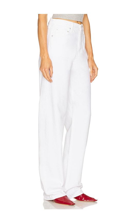 Bella Low Rise Boyfriend in White. - size 27 (also in 29) - GRLFRND - Modalova
