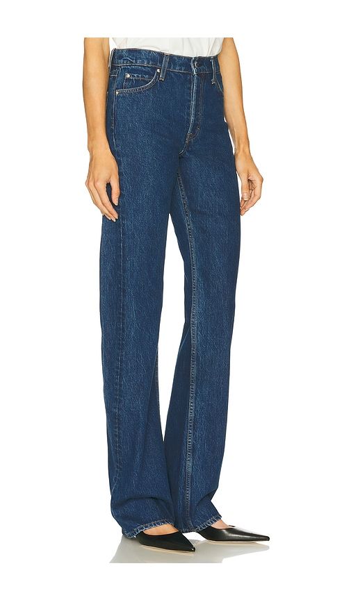 Beck Slim Curve in Blue. - size 24 (also in 25, 26, 28, 29, 30) - GRLFRND - Modalova