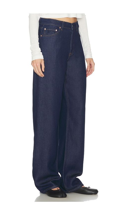 Bella Low Rise Boyfriend in Navy. - size 23 (also in 24, 26, 27, 29, 32) - GRLFRND - Modalova