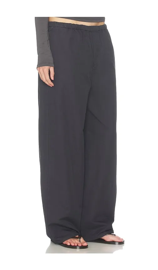 Kacey Pull On Wide Leg in Black. - size L (also in M, S, XL, XS, XXS) - GRLFRND - Modalova