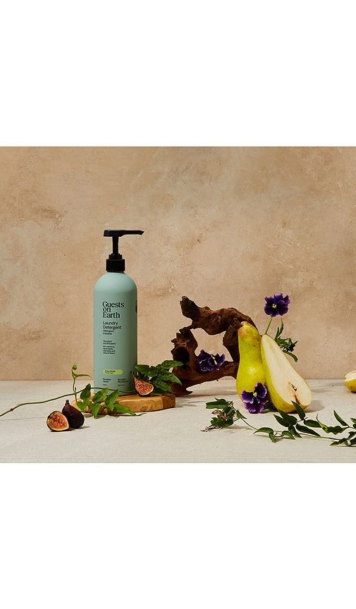 Laundry Detergent Full Bottle in Beauty: NA - Guests on Earth - Modalova