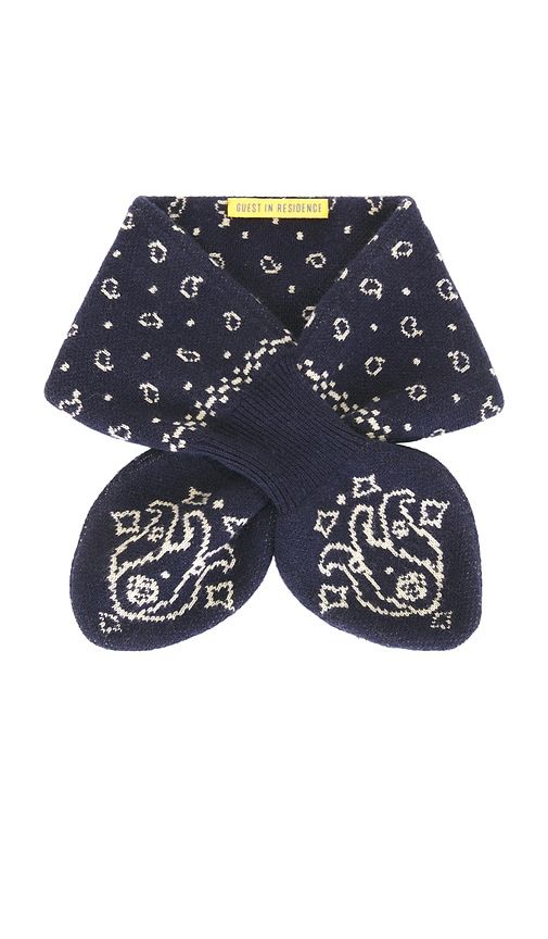 Bandana Bowtie Scarf in Navy - Guest In Residence - Modalova